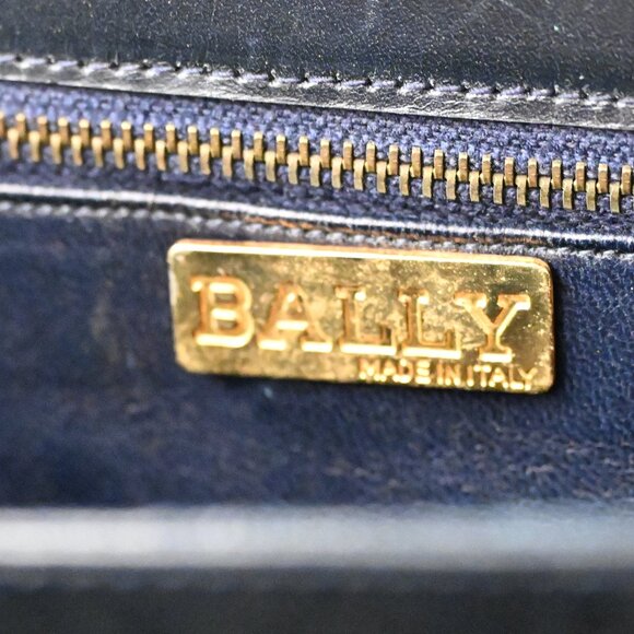 BALLY Authenitic Navy Cross Body - Picture 4 of 8